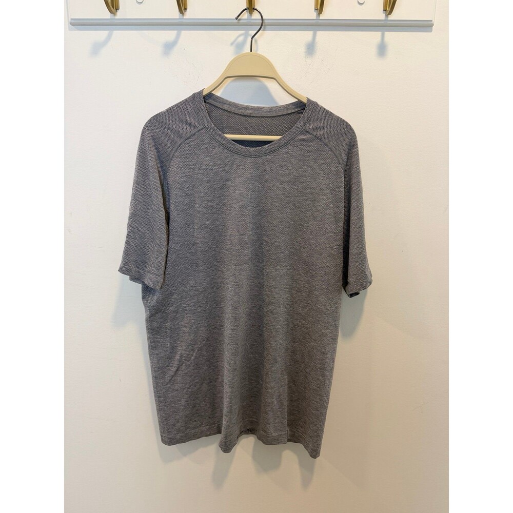 Lululemon Metal Vent T-Shirt